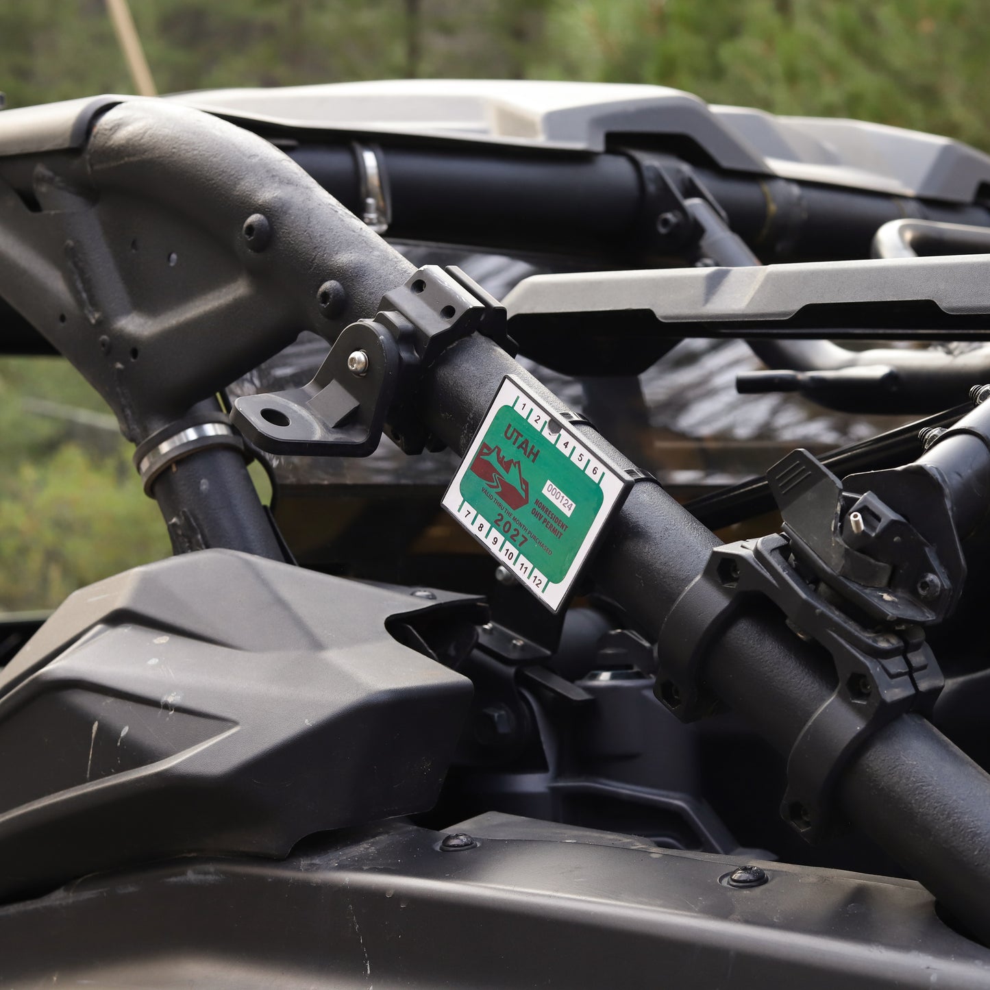 SxS/UTV/RZR OHV registration green sticker plate mount for cage tube mounting fits Honda/Polaris/Can-Am